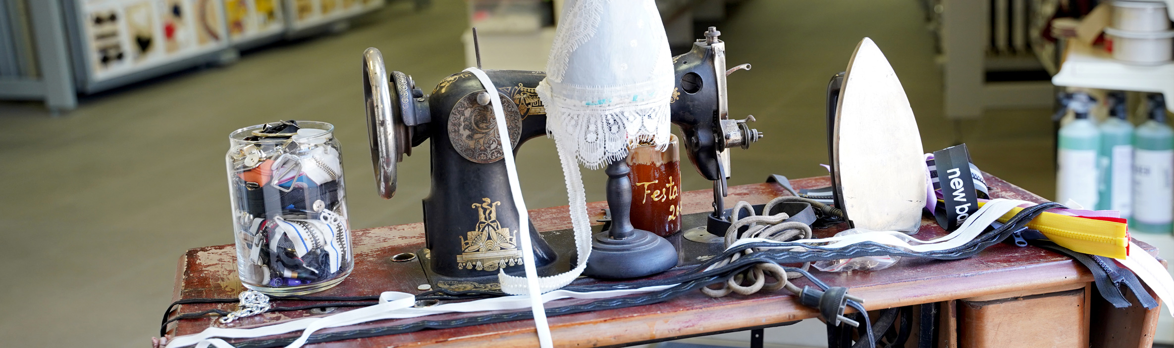 MABOT - Etiquetas y fornituras