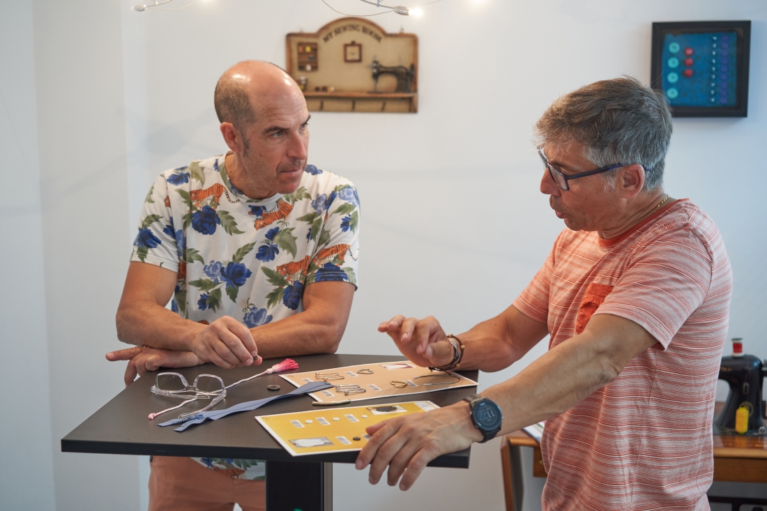 MABOT - Etiquetas y fornituras